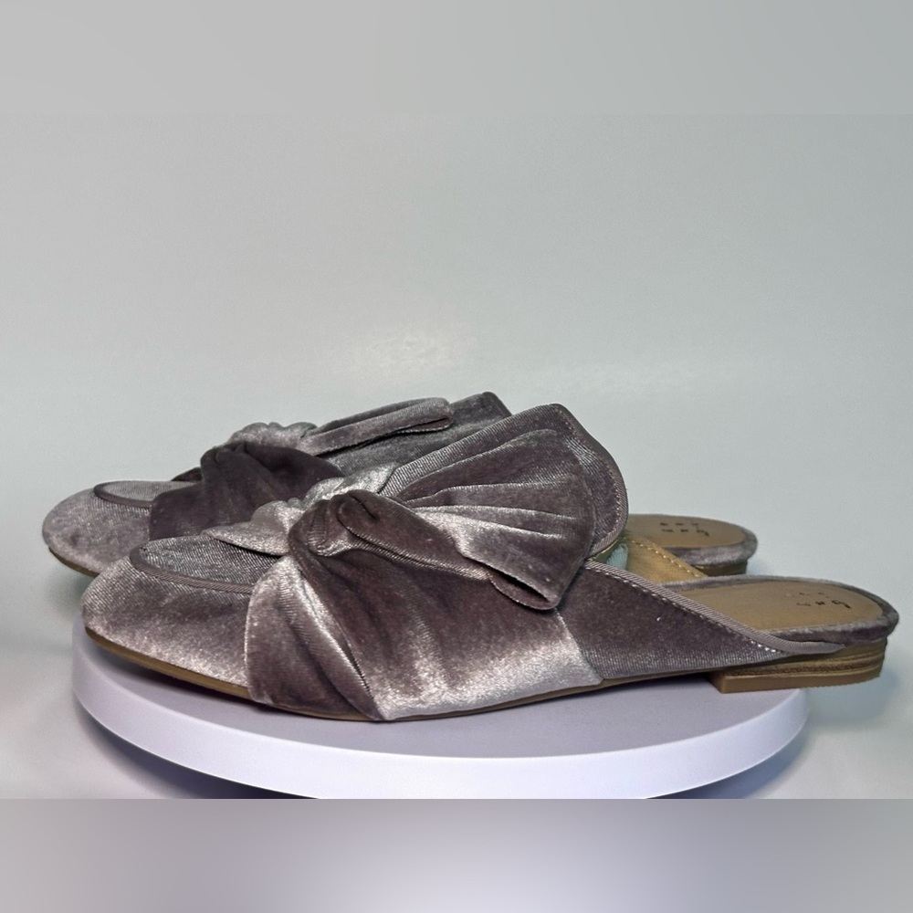 A New Day Slippers Lavendar - Picture 6 of 7